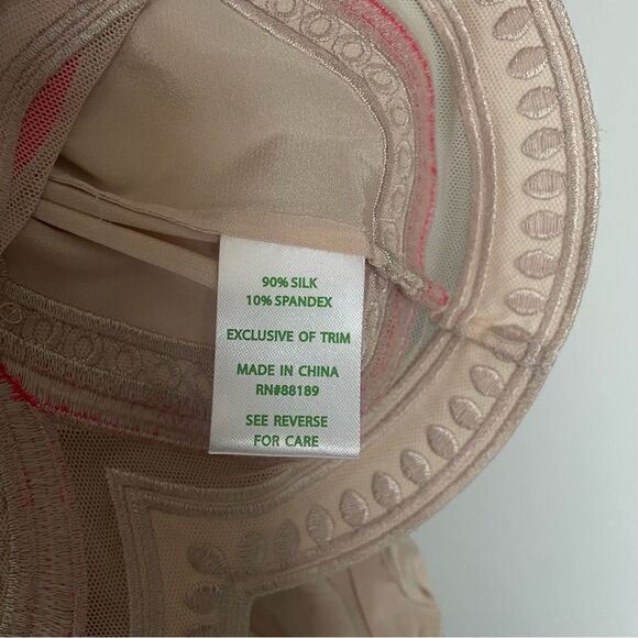 Lilly Pulitzer Silk Cream Blouse with Pink Scalloped Edges (Off the Shoulder) - Picture 6 of 8